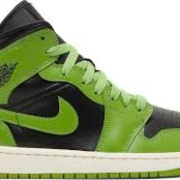 Air Jordan 1 Mid Sneaker - Picture 5 of 8